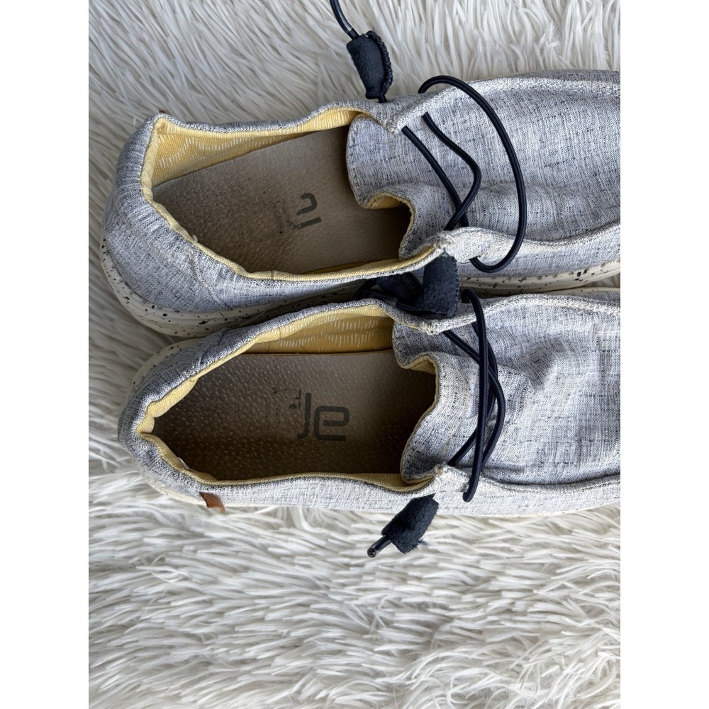 Hey Dude Wendy Shoes Womens Size 8 Chambray White Blue Slip On Comfort Loafers - Picture 8 of 11